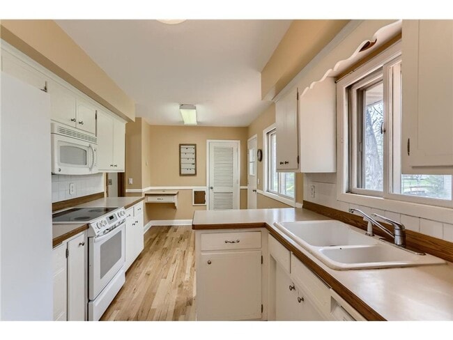 4525 Nevada Ave N in Minneapolis, MN - Building Photo - Building Photo