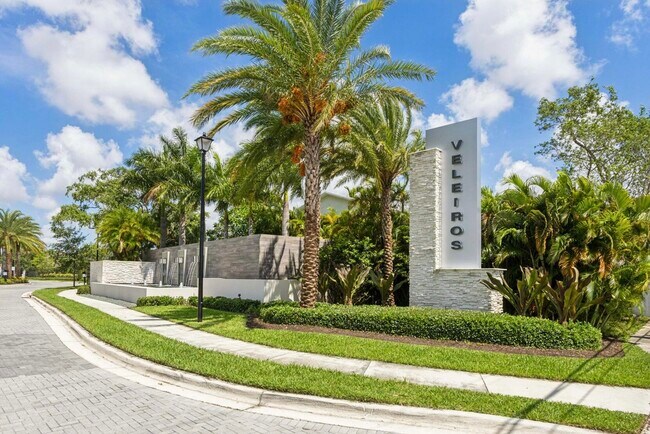 4319 Veleiros Ave in Lighthouse Point, FL - Building Photo - Building Photo