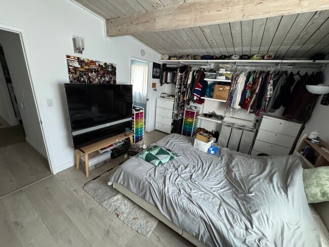 property at 1404 Toberman St