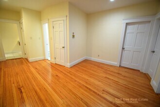 7 Sutherland Rd, Unit 31 in Boston, MA - Building Photo - Building Photo