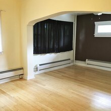 575 South 900 East-Unit -2 in Salt Lake City, UT - Foto de edificio - Building Photo