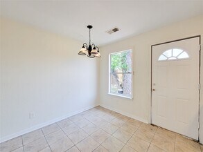 3307 Pine Dust Ln in Spring, TX - Foto de edificio - Building Photo