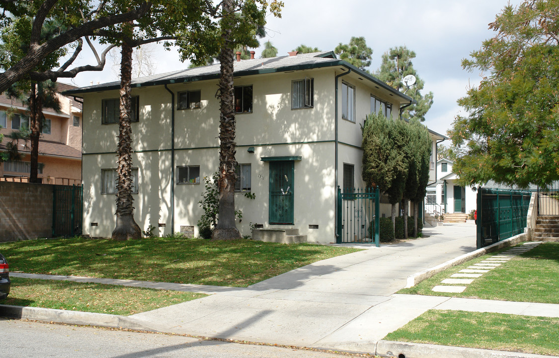 1511 Rock Glen Ave in Glendale, CA - Building Photo