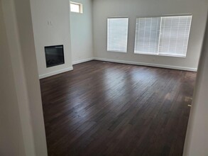 9416 Glenfield Ct in Houston, TX - Foto de edificio - Building Photo