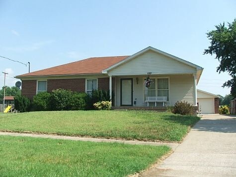 5507 Branston Dr in Louisville, KY - Building Photo