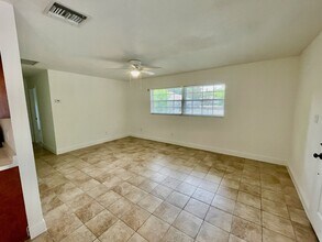 3048 Unkaterri Ln in Orlando, FL - Building Photo - Building Photo