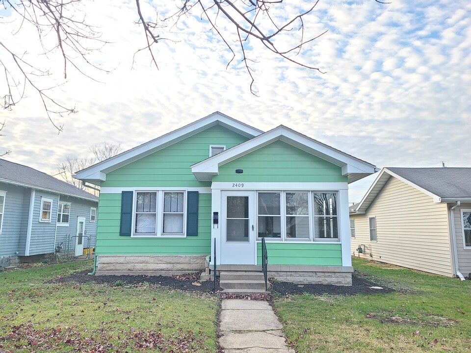 2409 S 9th St in Terre Haute, IN - Building Photo