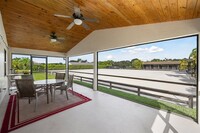 2904 Appaloosa Trail in Wellington, FL - Building Photo - Building Photo