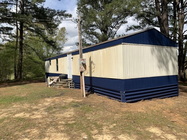 1076 Enoch Ln in Crystal Springs, MS - Building Photo - Building Photo