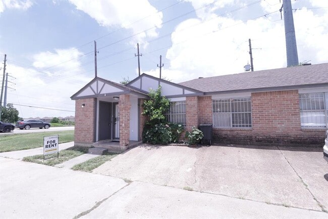 property at 12607 Veterans Memorial Dr