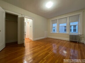 1167 Boylston St, Unit 14 in Boston, MA - Building Photo - Building Photo