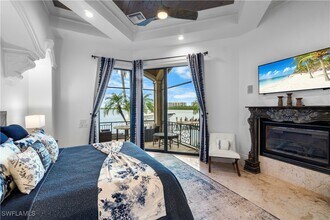 1080 Old Marco Ln in Marco Island, FL - Building Photo - Building Photo