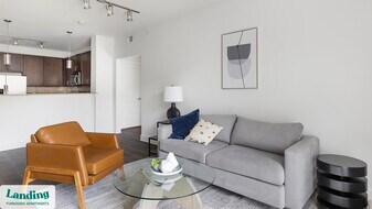 7373 Valley View Ln in Dallas, TX - Building Photo