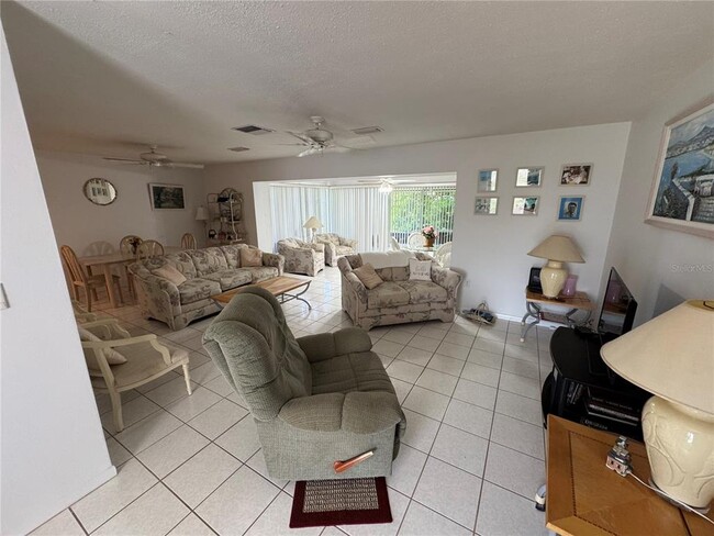 239 Hammock Terrace in Venice, FL - Building Photo - Building Photo