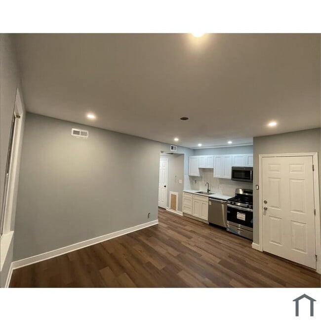 1926 Naylor Rd SE, Unit 1926 Naylor Rd unit #1 in Washington, DC - Building Photo - Building Photo