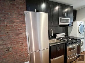 E 106TH ST. in New York, NY - Building Photo - Building Photo