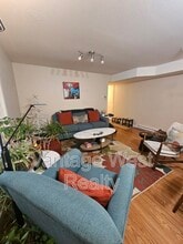 1495 Kloppenburg Rd in Kelowna, BC - Building Photo - Building Photo