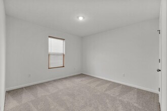 4344 Jitterbug St in Milton, FL - Building Photo - Building Photo