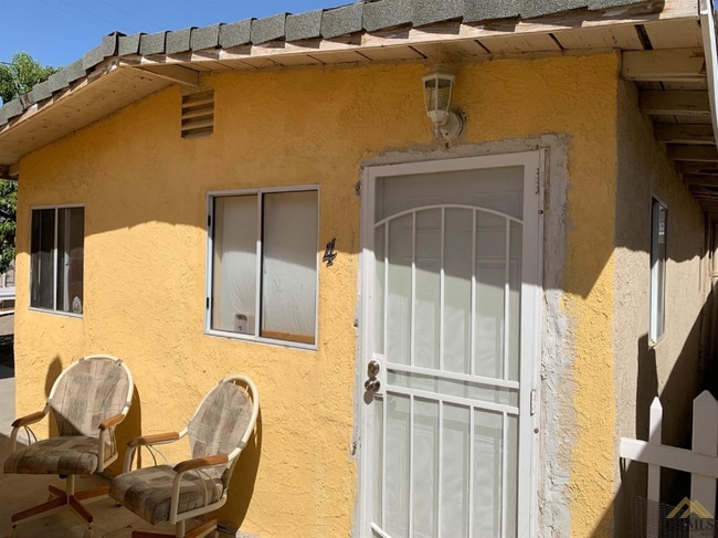 3312 Elda Ave in Bakersfield, CA - Foto de edificio - Building Photo