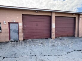 14311 N Nebraska Ave in Tampa, FL - Building Photo