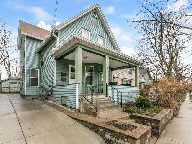 1432 Williamson St, Unit 1432 Williamson St Apt 2