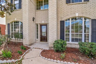 8019 Spring Bluebonnet Dr in Sugar Land, TX - Building Photo - Building Photo