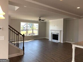 5203 Addison St in Flowery Branch, GA - Building Photo - Building Photo