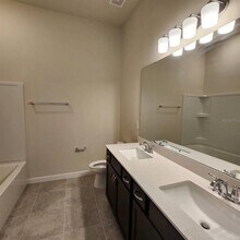 15381 Willow Ridge Dr in Montverde, FL - Building Photo - Building Photo