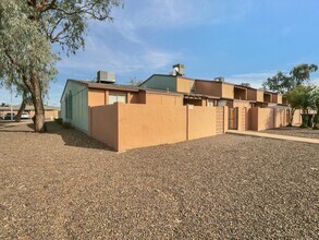 3645 N 69th Ave in Phoenix, AZ - Building Photo - Building Photo