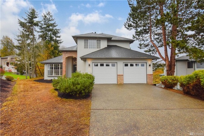property at 1812 19th Dr