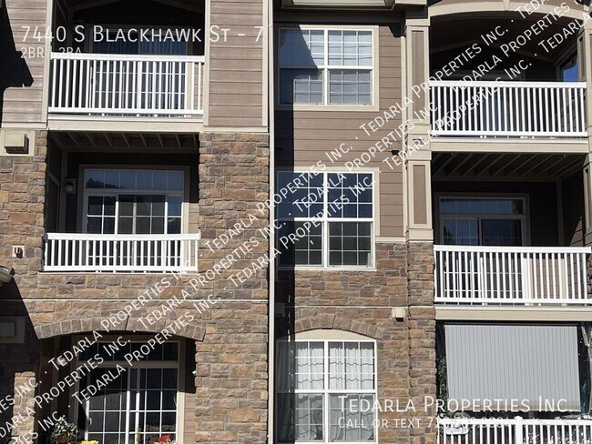 7440 S Blackhawk St in Englewood, CO - Building Photo - Building Photo