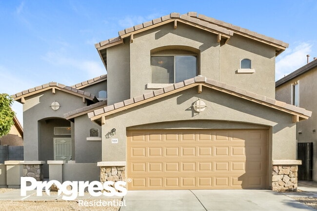 property at 5414 W Huntington Dr