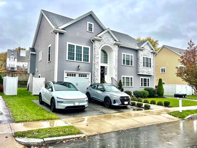 property at 259 Oakwood Ave