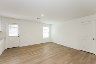 2839 Ruby Crossing in San Antonio, TX - Building Photo - Building Photo