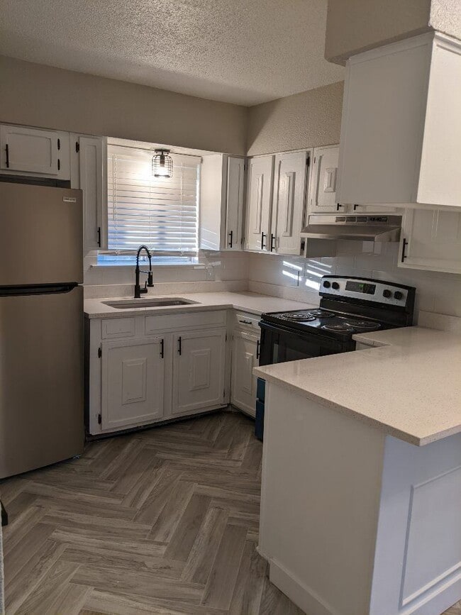 iConic Mueller 1 in Austin, TX - Building Photo - Building Photo