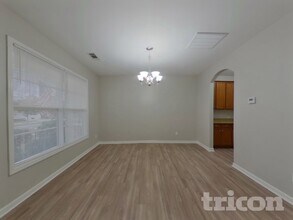 2017 Rockycreek Ln in Monroe, NC - Foto de edificio - Building Photo