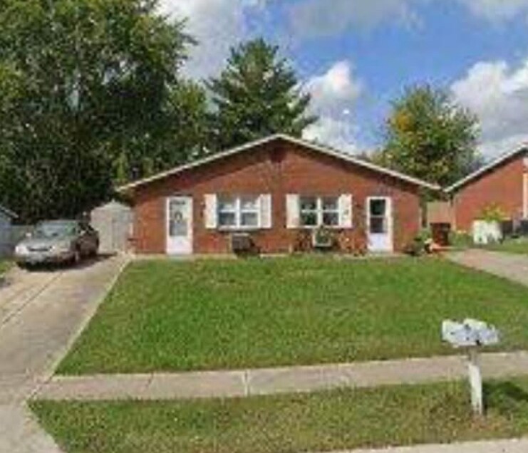 925 Fairwinds Ct in Lebanon, OH - Building Photo