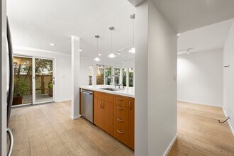 2121 Laguna St in San Francisco, CA - Building Photo - Building Photo