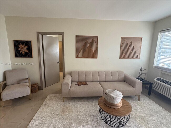 503 75th St in Miami, FL - Building Photo - Building Photo