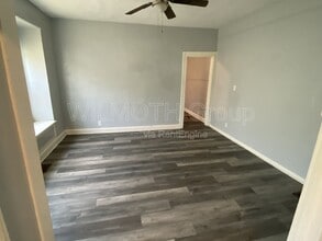 15 N Riley Ave in Indianapolis, IN - Foto de edificio - Building Photo