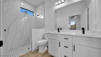 704 Homer Ave S in Lehigh Acres, FL - Building Photo