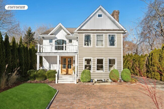 575 Hampton Rd in Southampton, NY - Building Photo - Building Photo