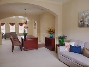 326 Peachbrook Ln NE in Atlanta, GA - Building Photo - Building Photo