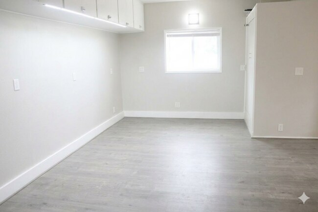 318 107th St SW, Unit c