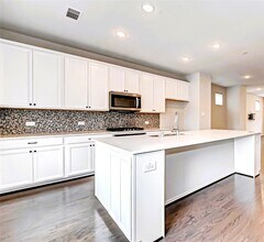 3115 Roseland Terrace Ln in Houston, TX - Building Photo - Building Photo