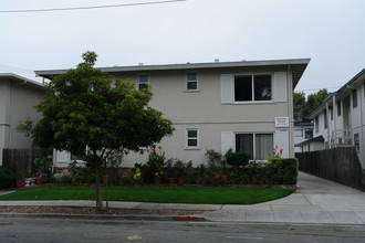 1103 Paloma Ave in Burlingame, CA - Building Photo - Building Photo