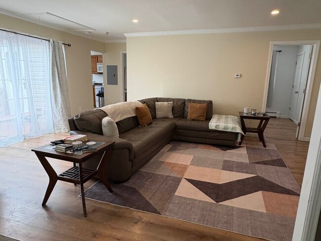 property at 5 Brush Rd