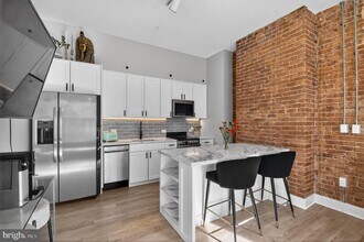 459 Massachusetts Ave NW in Washington, DC - Building Photo - Building Photo