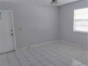 1717 Shenandoah St in Hollywood, FL - Building Photo - Building Photo