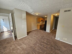 Castle Terrace Apartments in Knoxville, TN - Foto de edificio - Interior Photo